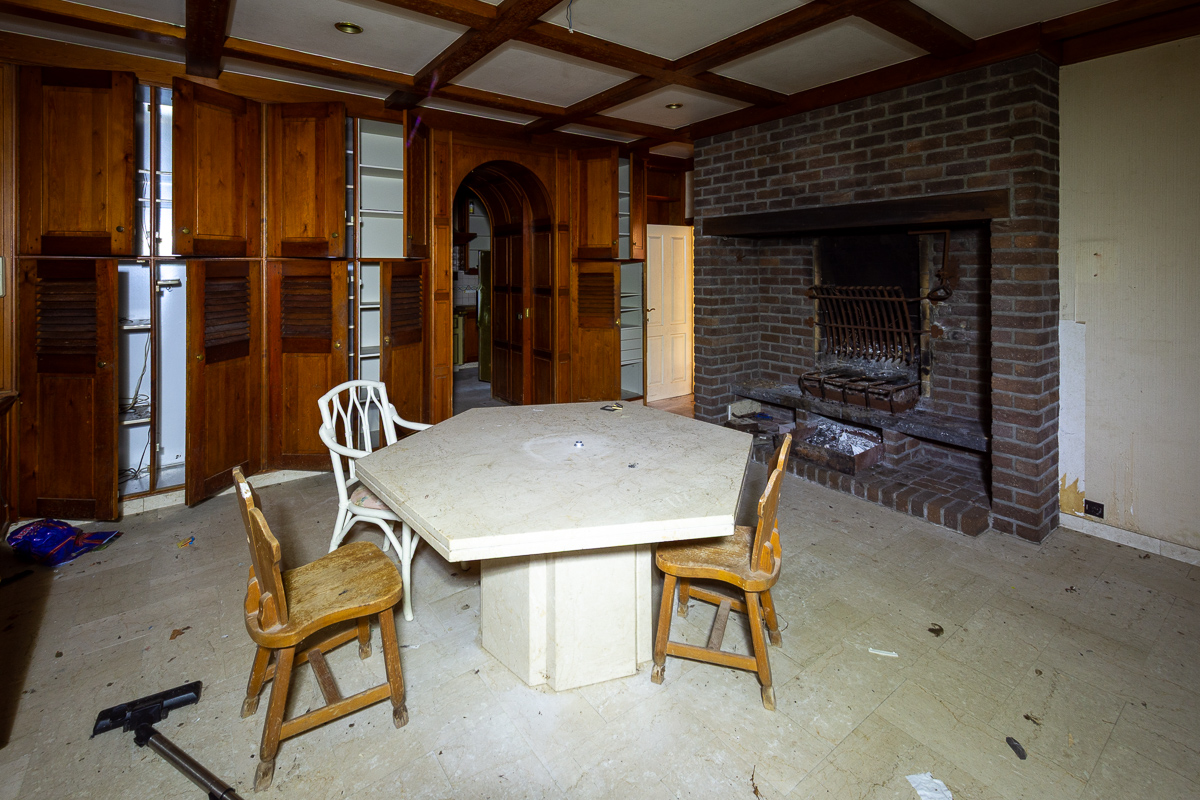 Stacks Image 104